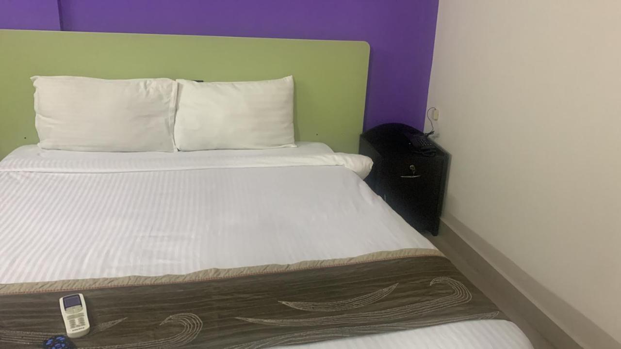 Homewood Suites Haïdarabad Extérieur photo